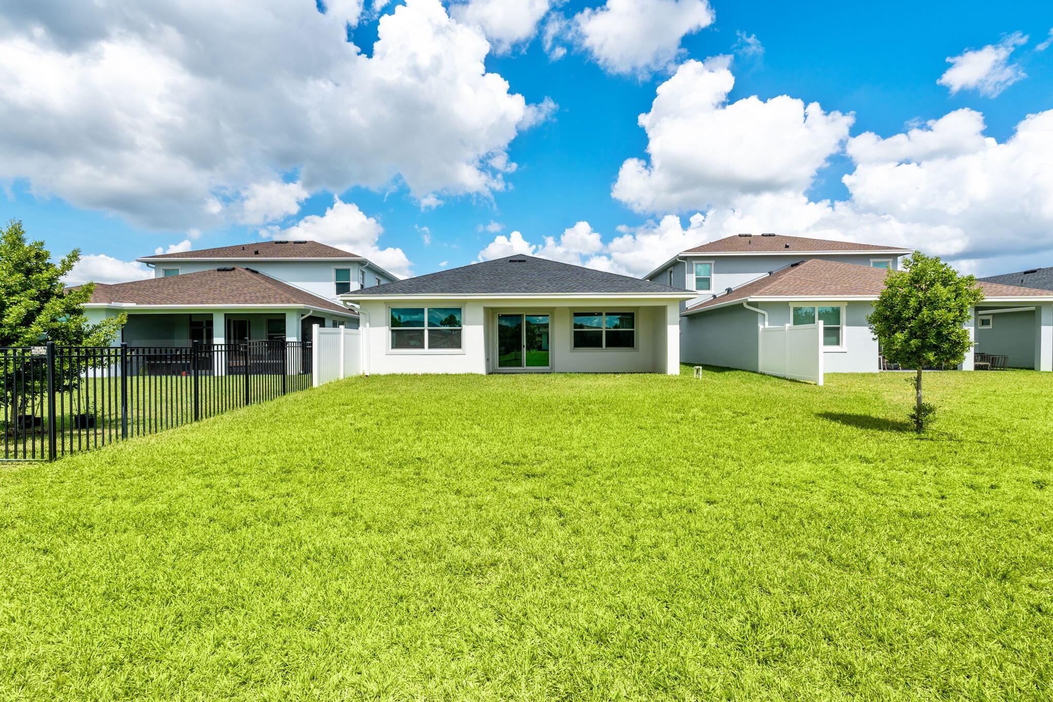 ARDEN PUD POD D SOUTHEAST - Residential Lease