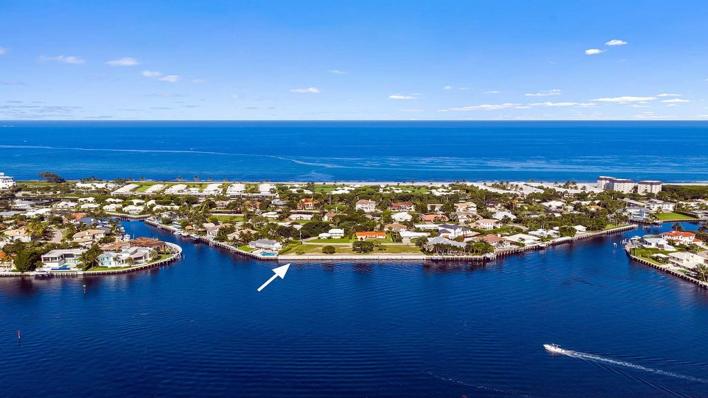 Photo of 7 SABAL ISLAND Drive, Ocean Ridge, FL 33435 (MLS # B26058791)