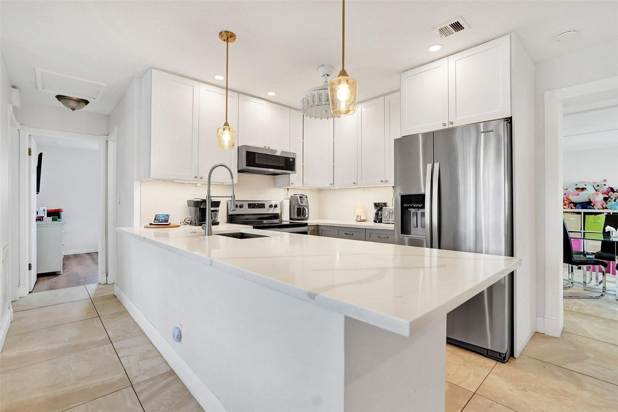 Margate 5th Add 46-28 B - Residential