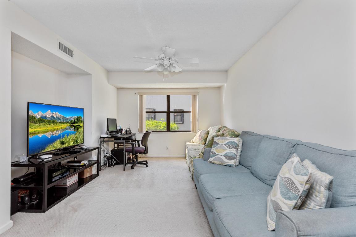 9711 Pavarotti Terrace 101