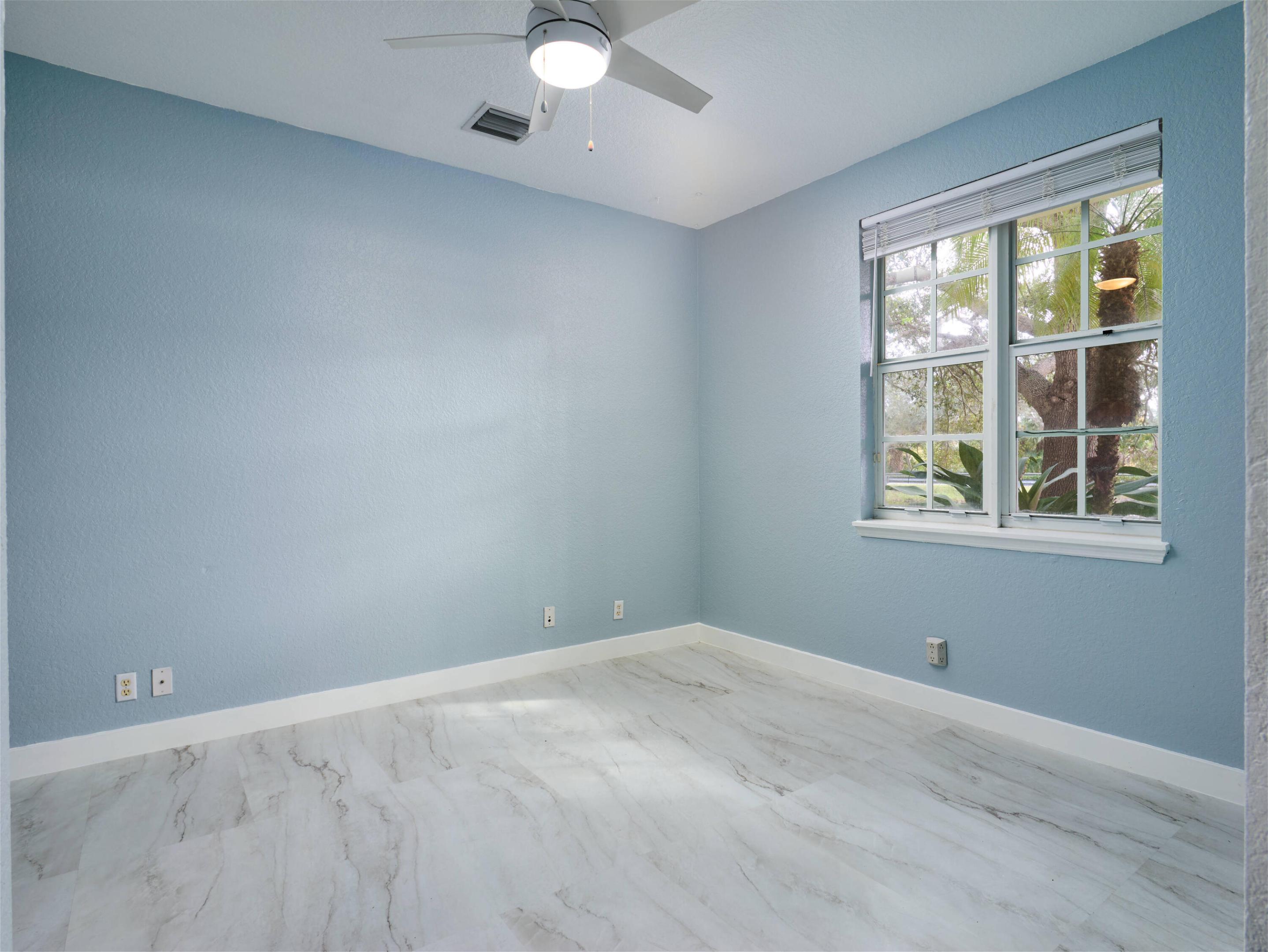 463 Schoolhouse Road