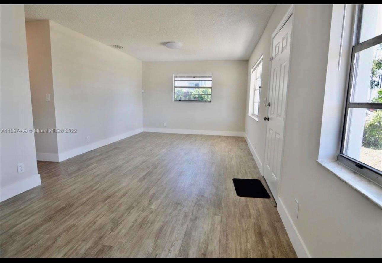 LIBERIA - Residential