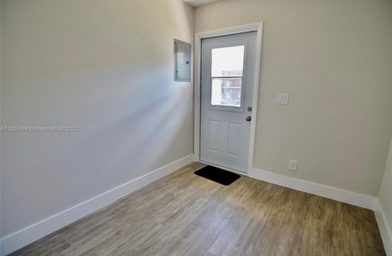 LIBERIA - Residential