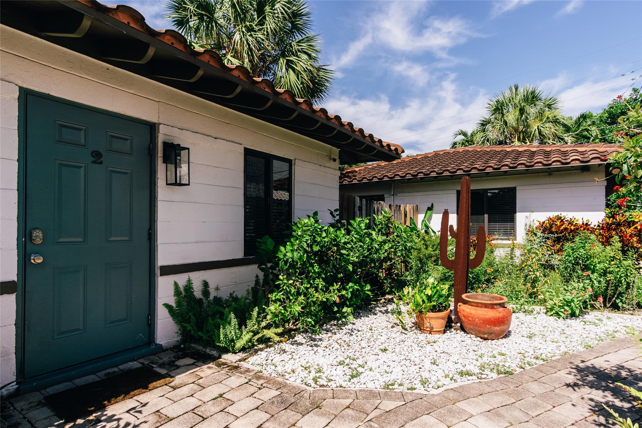 301 Hibiscus Ave