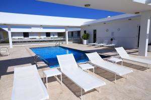 FOUR HUNDRED SO OCEAN BLV - Residential