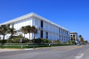 FOUR HUNDRED SO OCEAN BLV - Residential