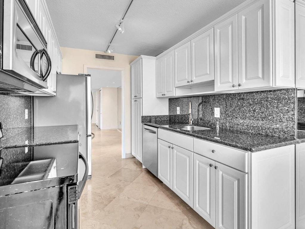 COTE D AZUR CONDO - Residential Lease