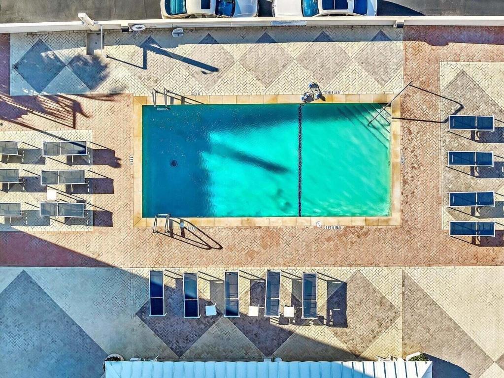 COTE D AZUR CONDO - Residential Lease