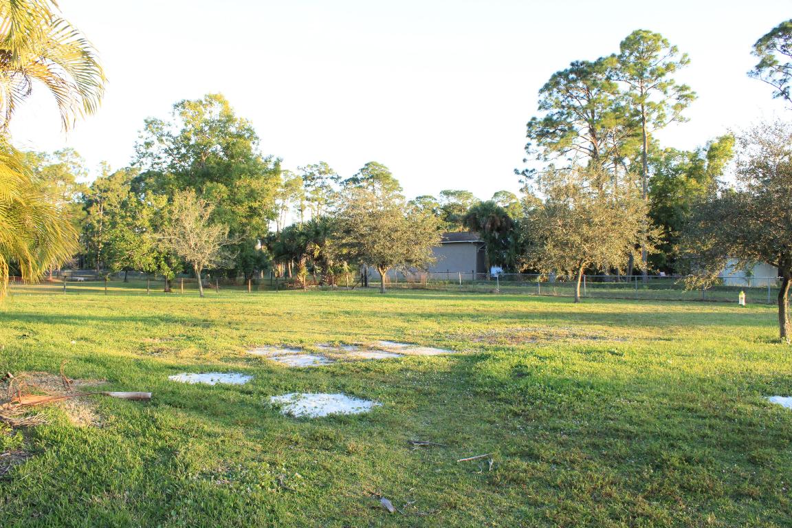 ACREAGE - Residential Lease