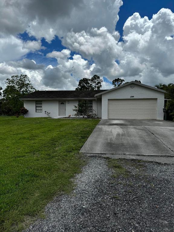 ACREAGE - Residential Lease