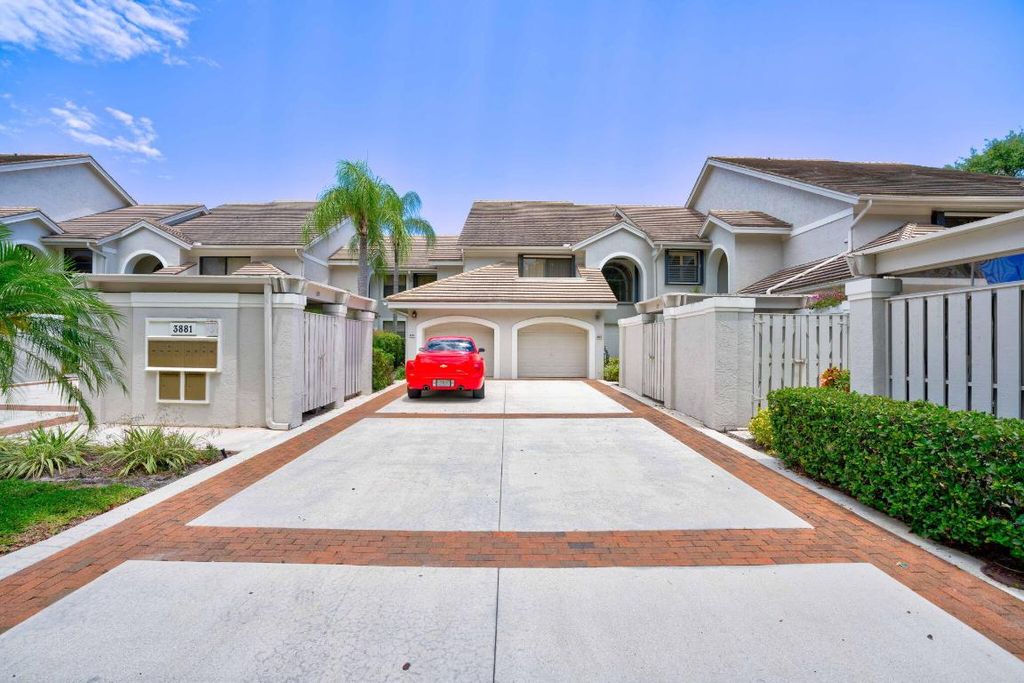 Photo of 3881 Back Bay Drive #119, Jupiter, FL 33477 (MLS # R10983778)