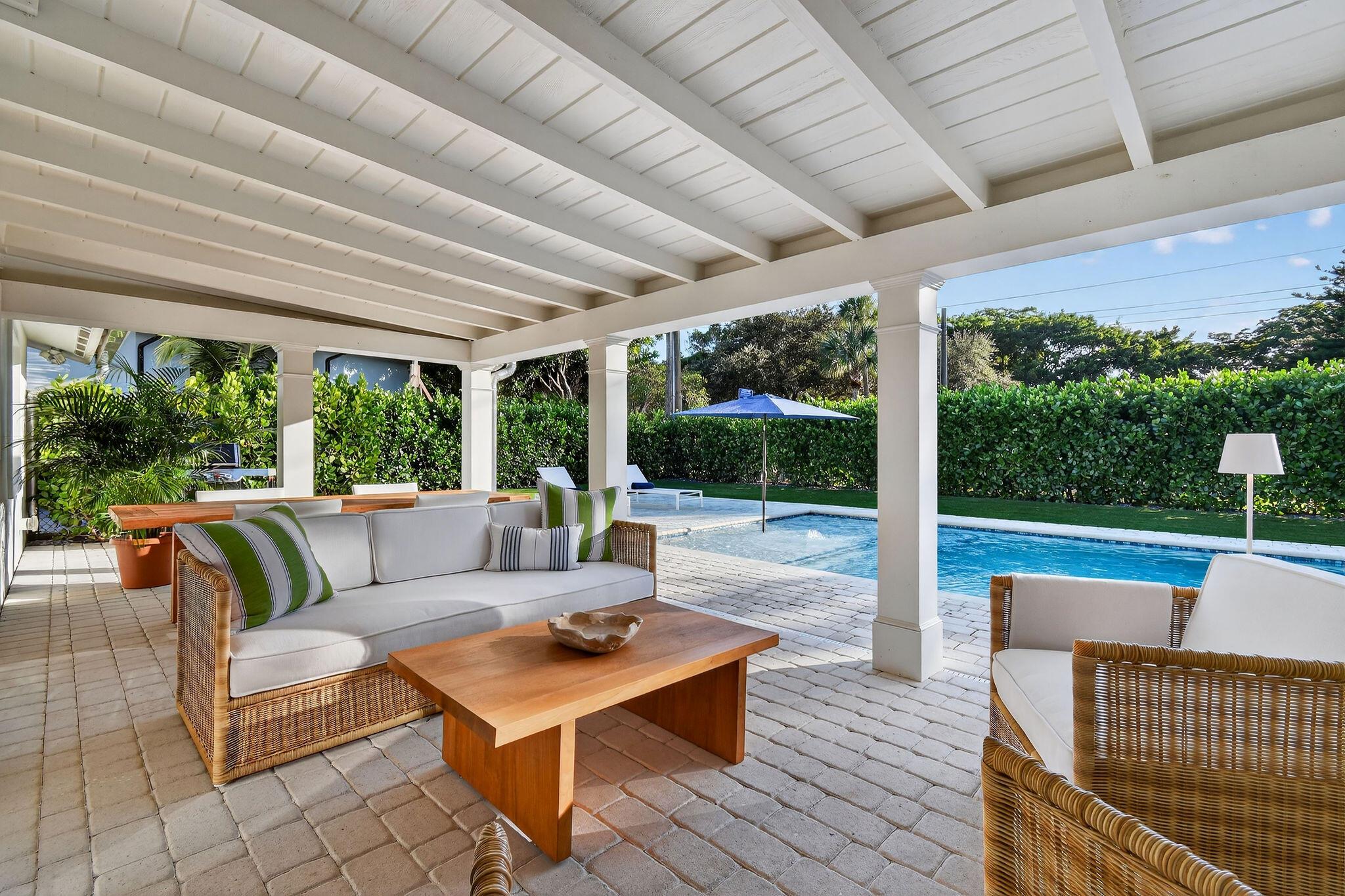 YACHT CLUB - Residential