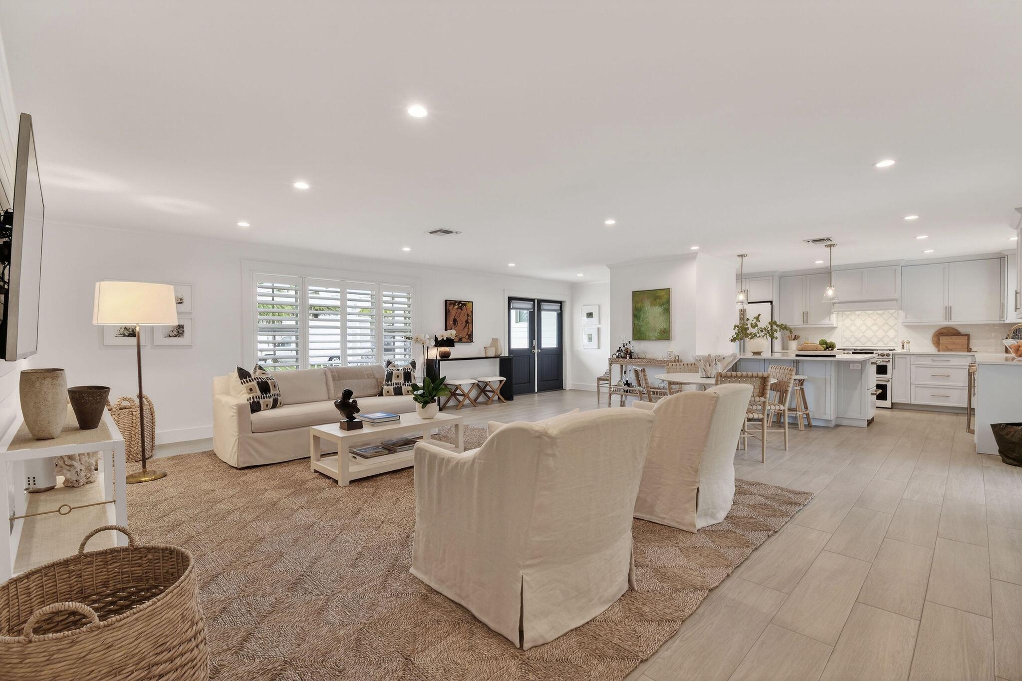 YACHT CLUB - Residential