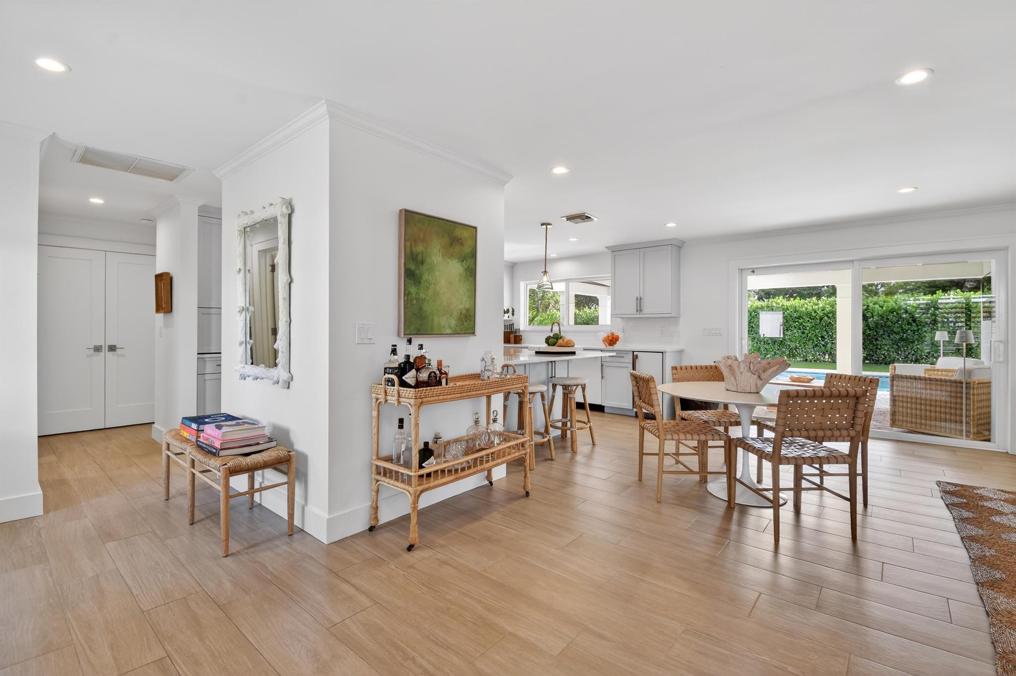 YACHT CLUB - Residential