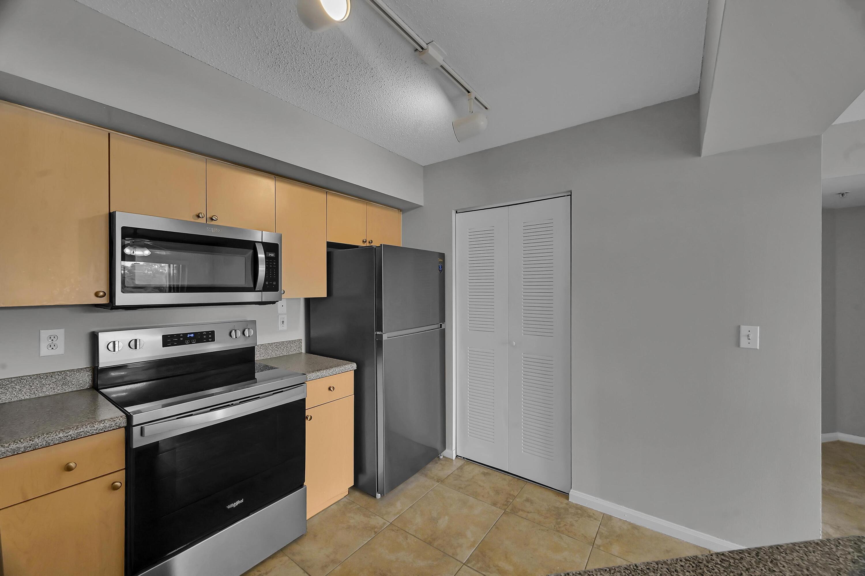 PORTOFINO AT JENSEN BEACH CONDO - Residential