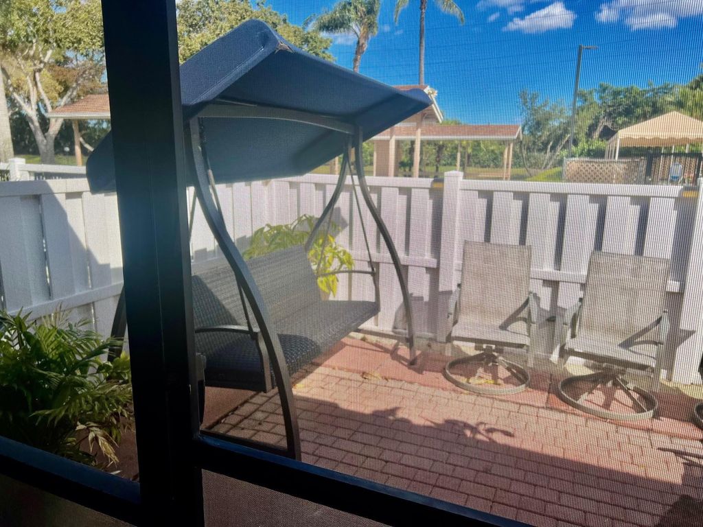 Photo of 8053 Springtree Road #8053, Boca Raton, FL 33496 (MLS # F10555108)