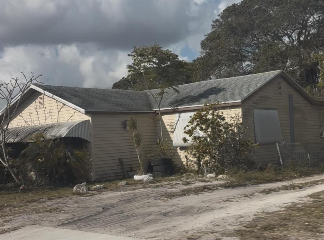 3837 Gulfstream Road