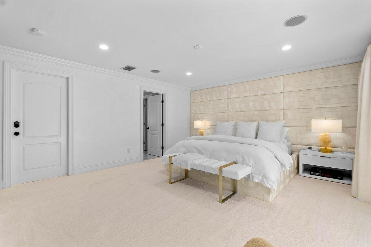 ROYAL PALM YACHT & COUNTR - Residential