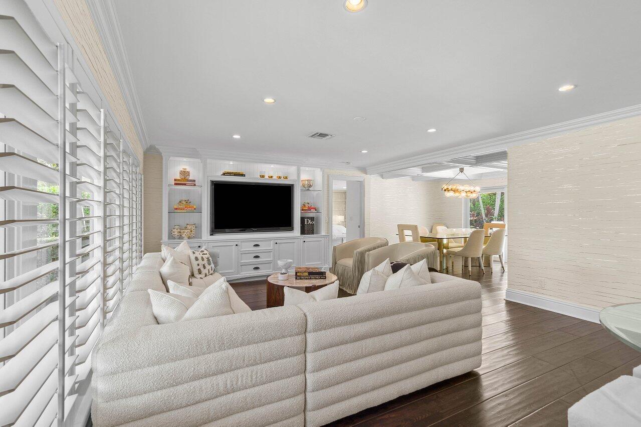 ROYAL PALM YACHT & COUNTR - Residential