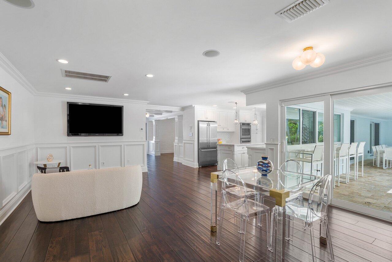 ROYAL PALM YACHT & COUNTR - Residential