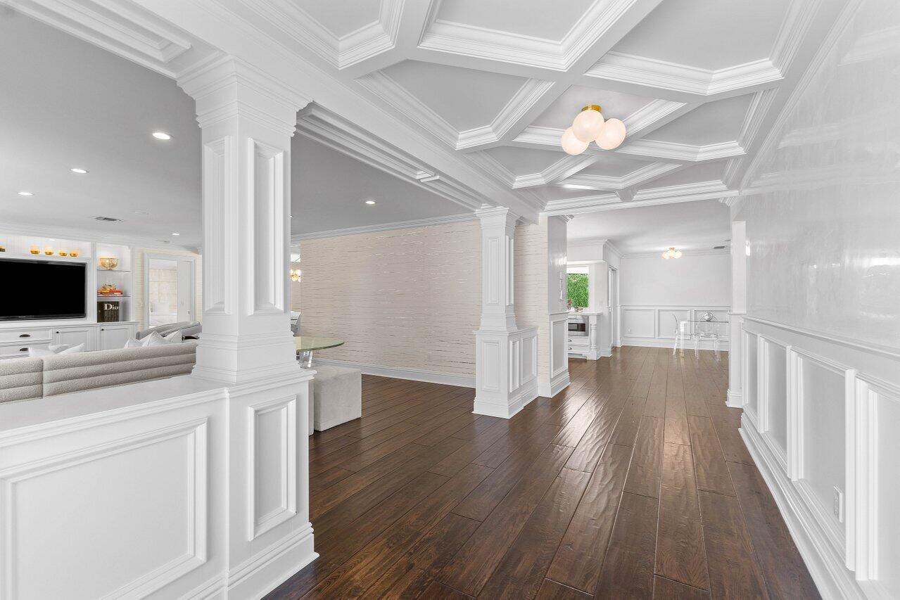 ROYAL PALM YACHT & COUNTR - Residential