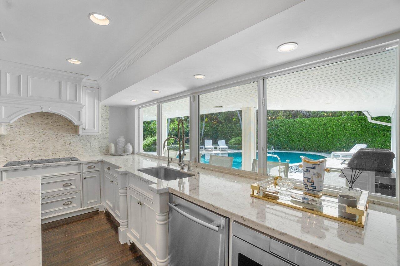 ROYAL PALM YACHT & COUNTR - Residential