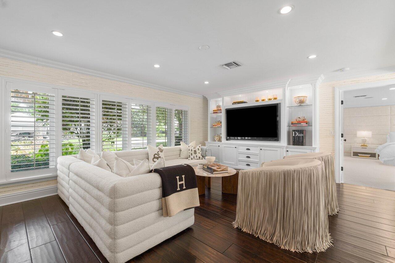 ROYAL PALM YACHT & COUNTR - Residential