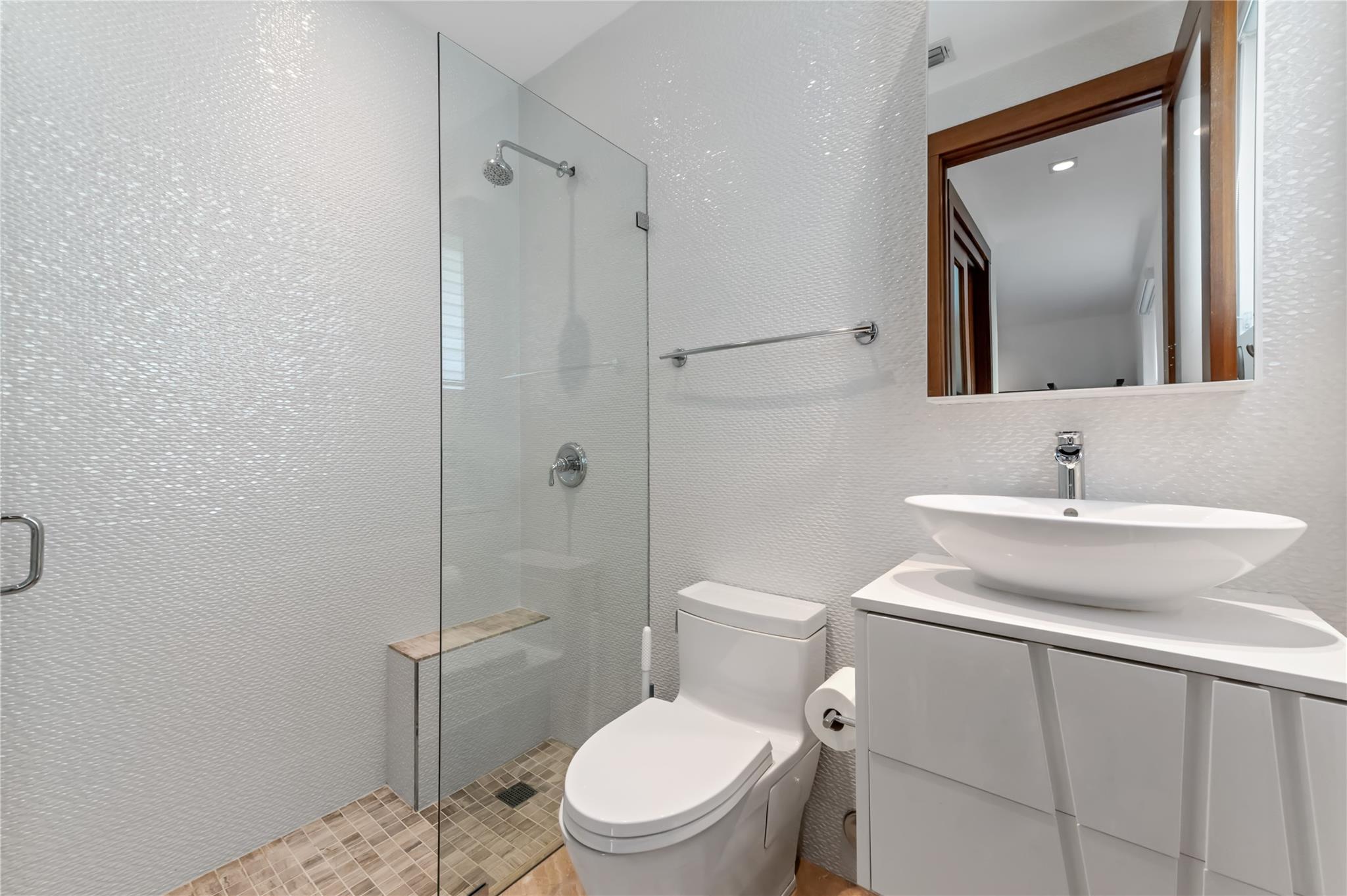 SIGNATURE ESTATES - Residential