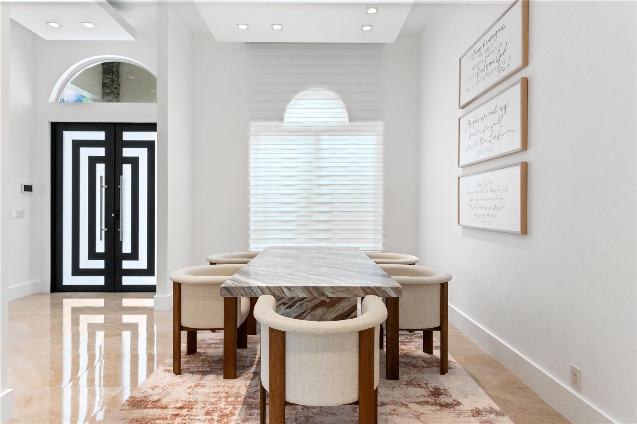 SIGNATURE ESTATES - Residential