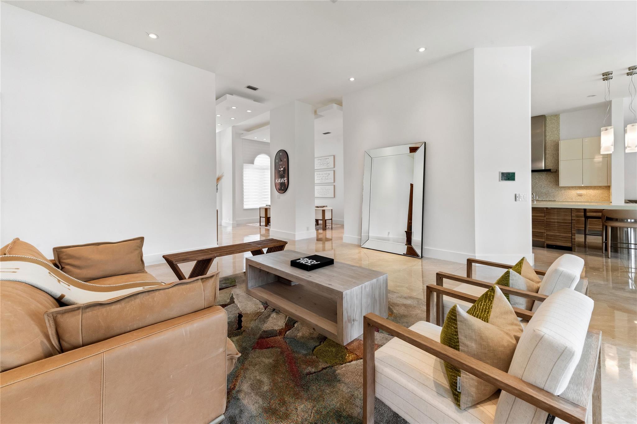 SIGNATURE ESTATES - Residential