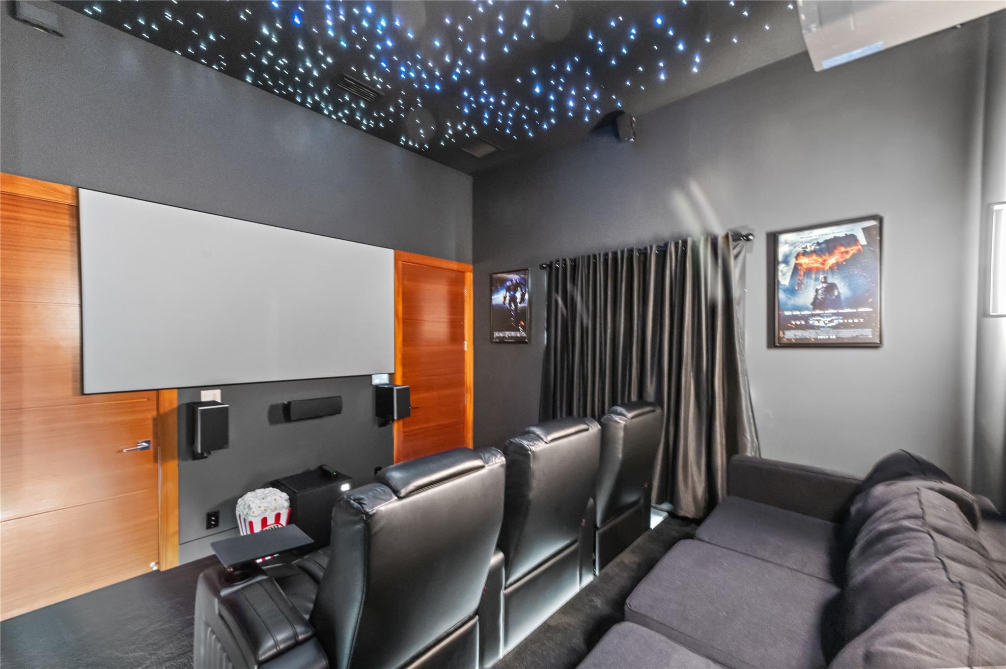 SIGNATURE ESTATES - Residential