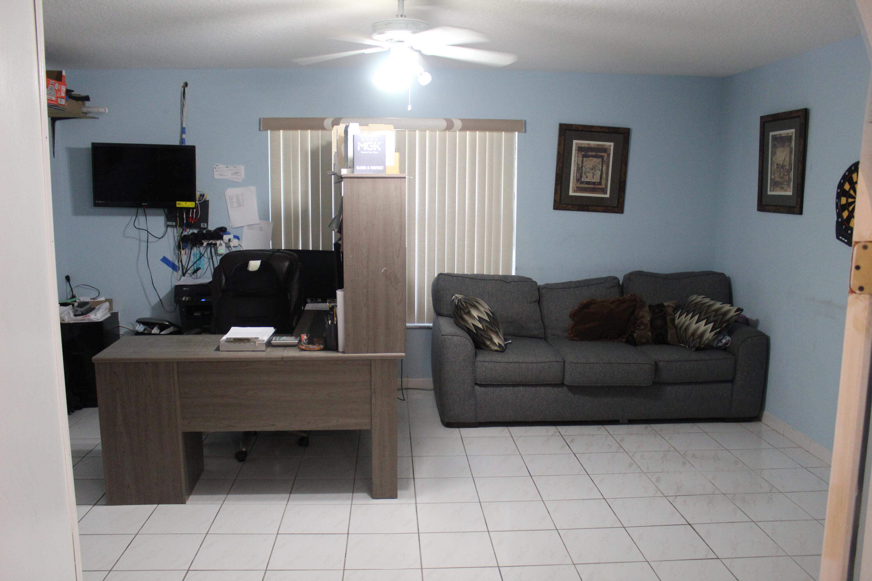 SUGAR POND MANOR OF WELLINGTON - Residential Lease