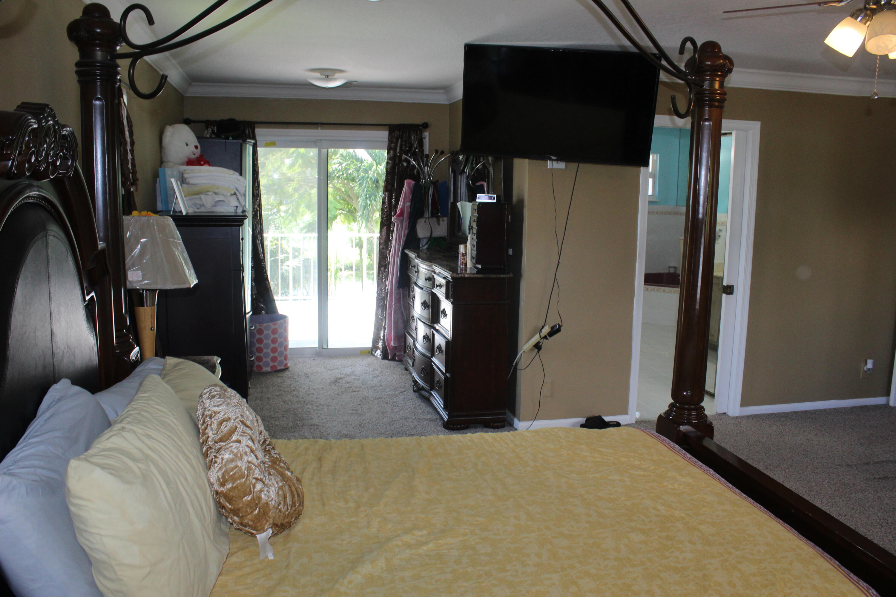 SUGAR POND MANOR OF WELLINGTON - Residential Lease