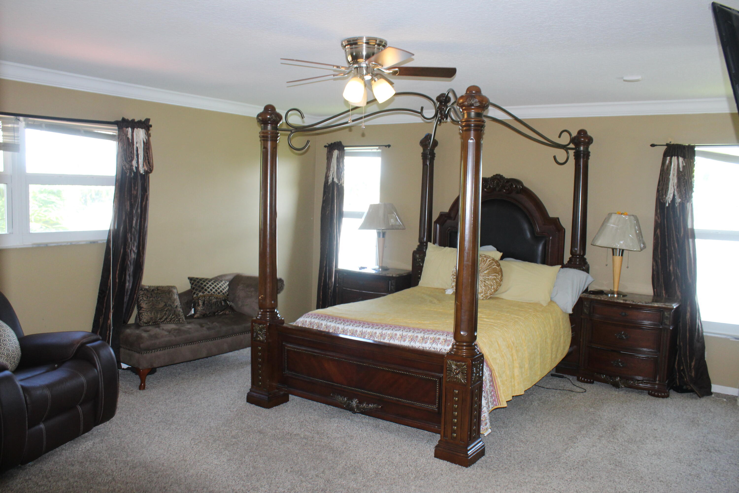 SUGAR POND MANOR OF WELLINGTON - Residential Lease