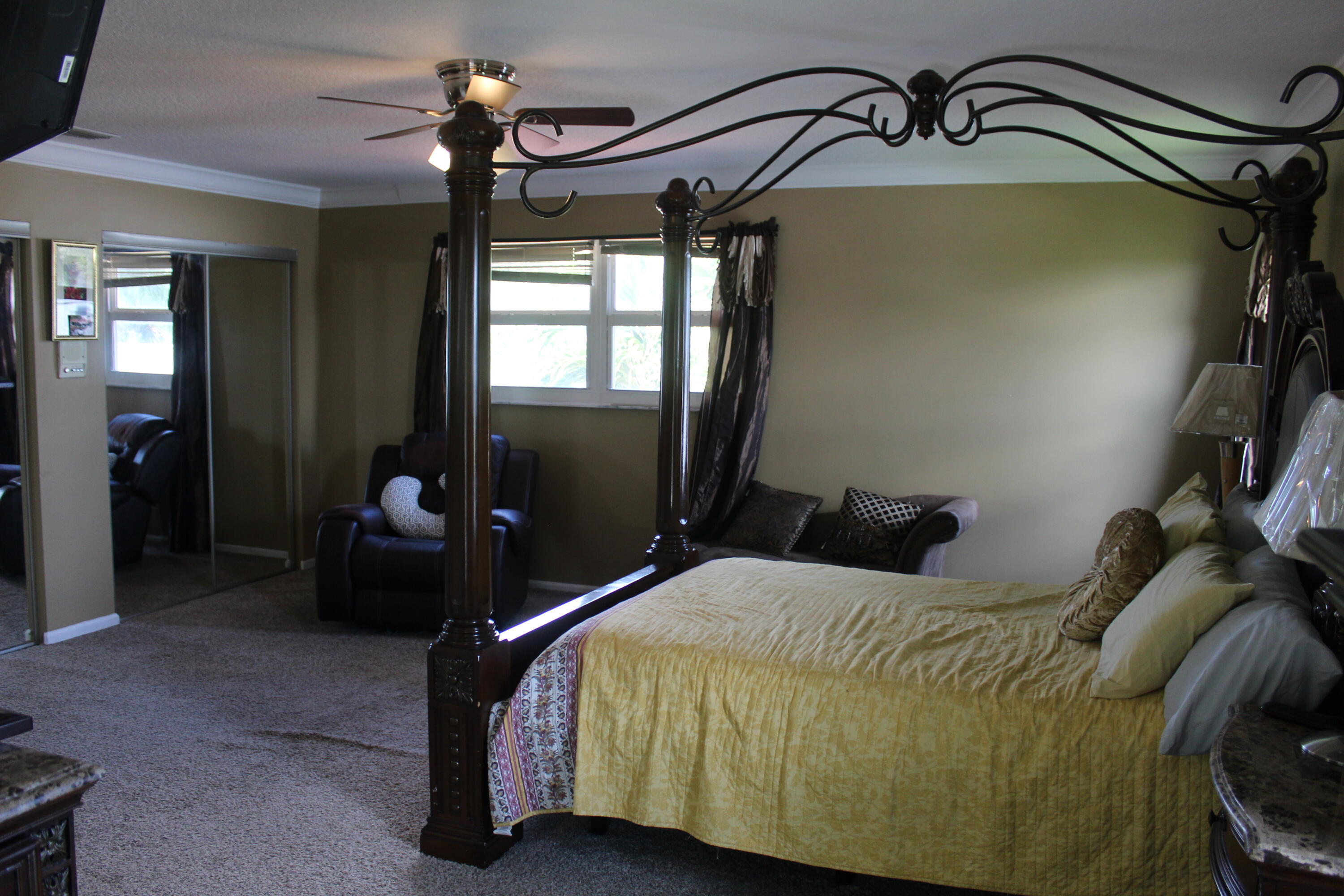 SUGAR POND MANOR OF WELLINGTON - Residential Lease