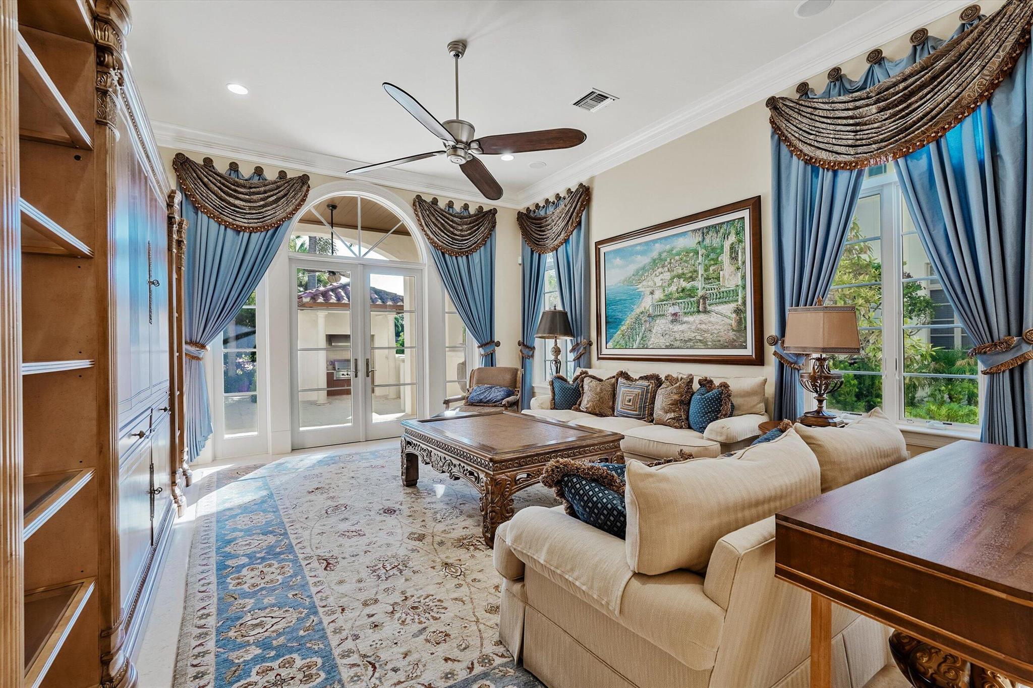 RITZ CARLTON GOLF CLUB & - Residential