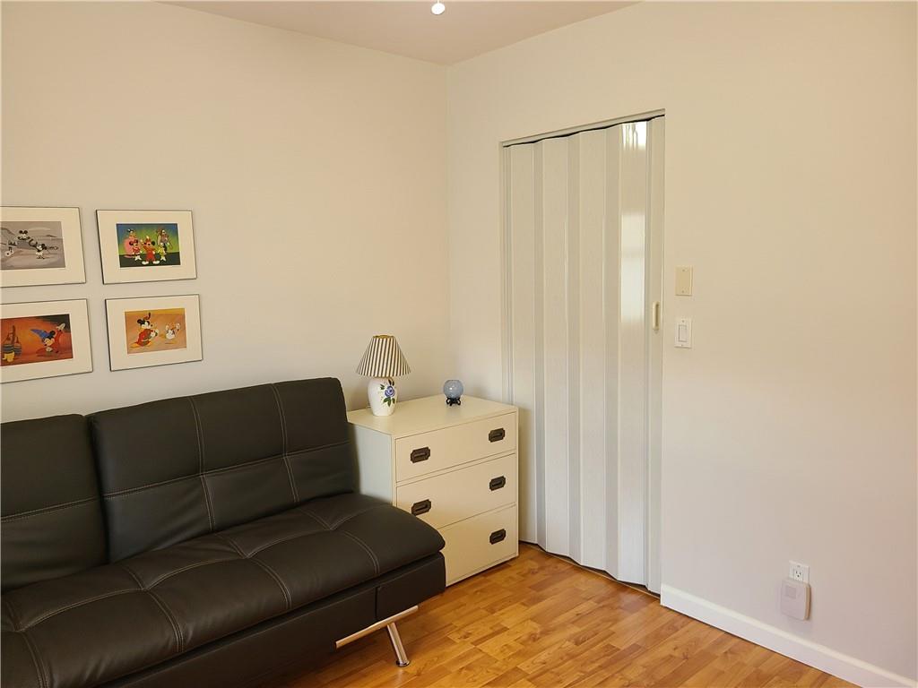 SOMERSET H - Residential