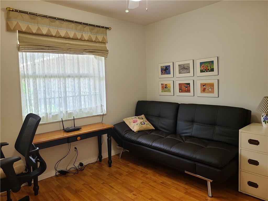 SOMERSET H - Residential
