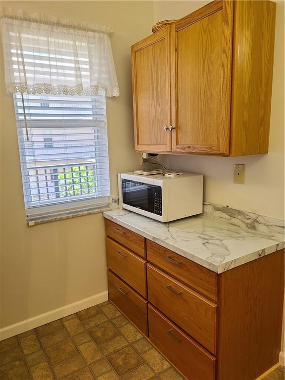 SOMERSET H - Residential
