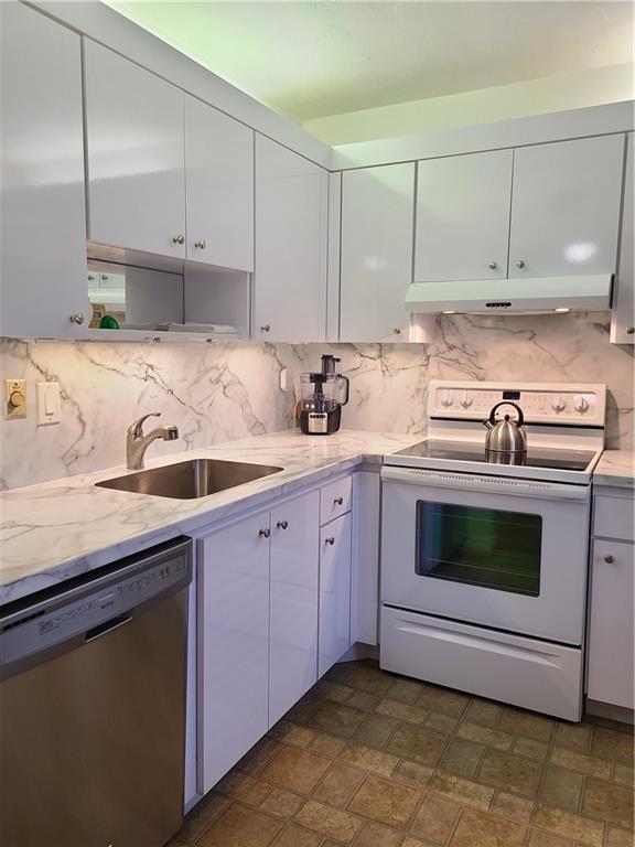 SOMERSET H - Residential