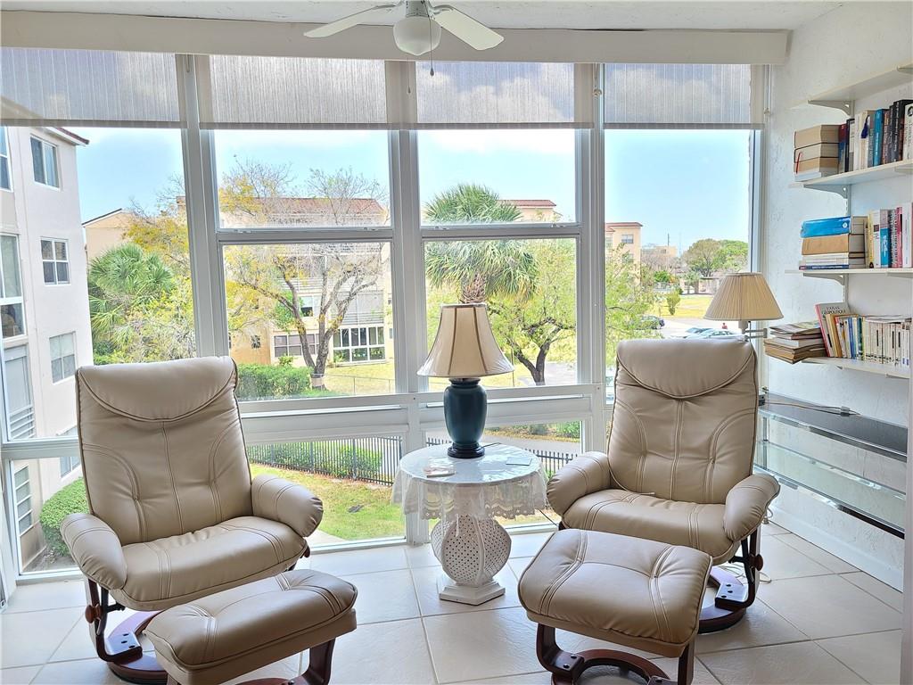 SOMERSET H - Residential