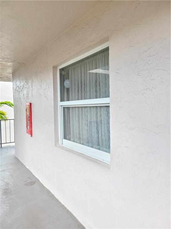 SOMERSET H - Residential