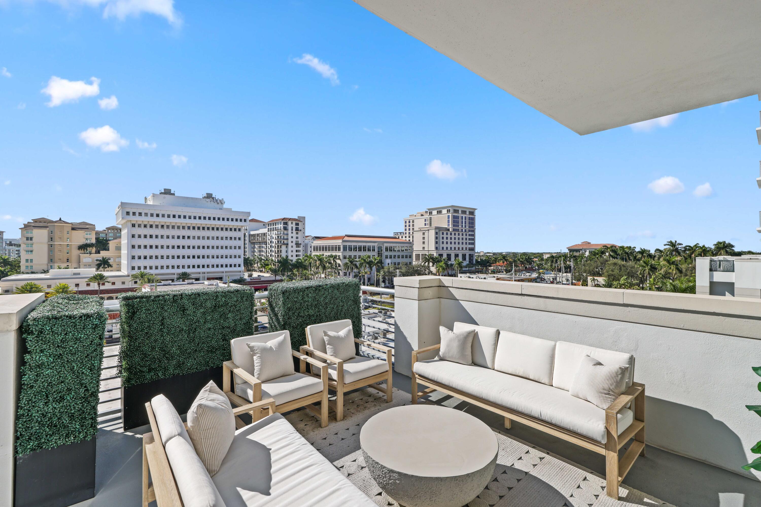 TOWER 155 CONDO - Residential