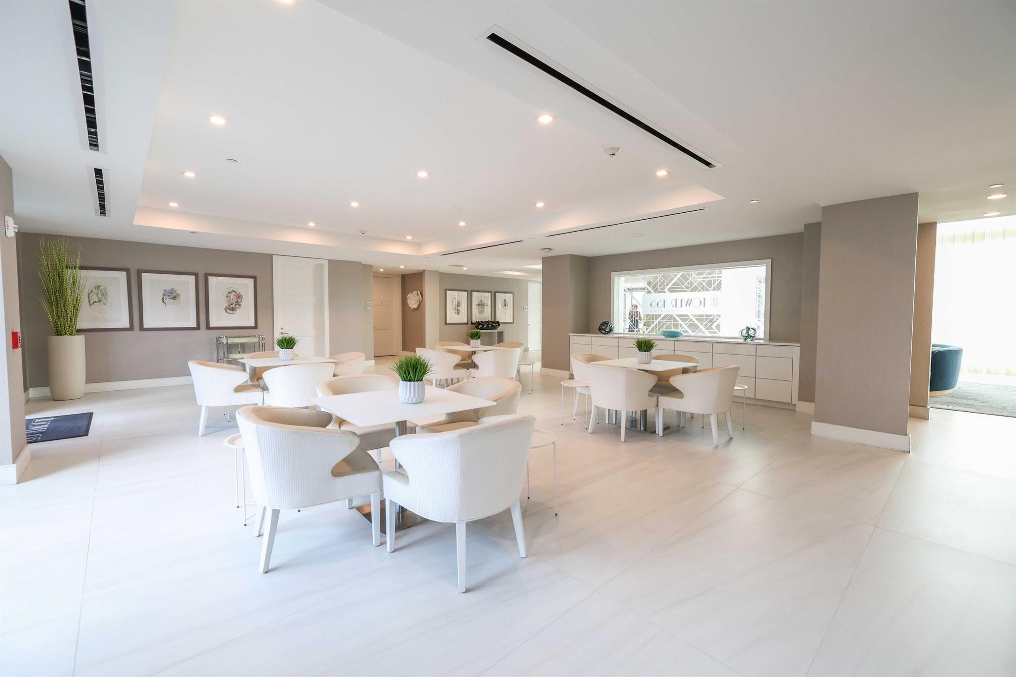 TOWER 155 CONDO - Residential