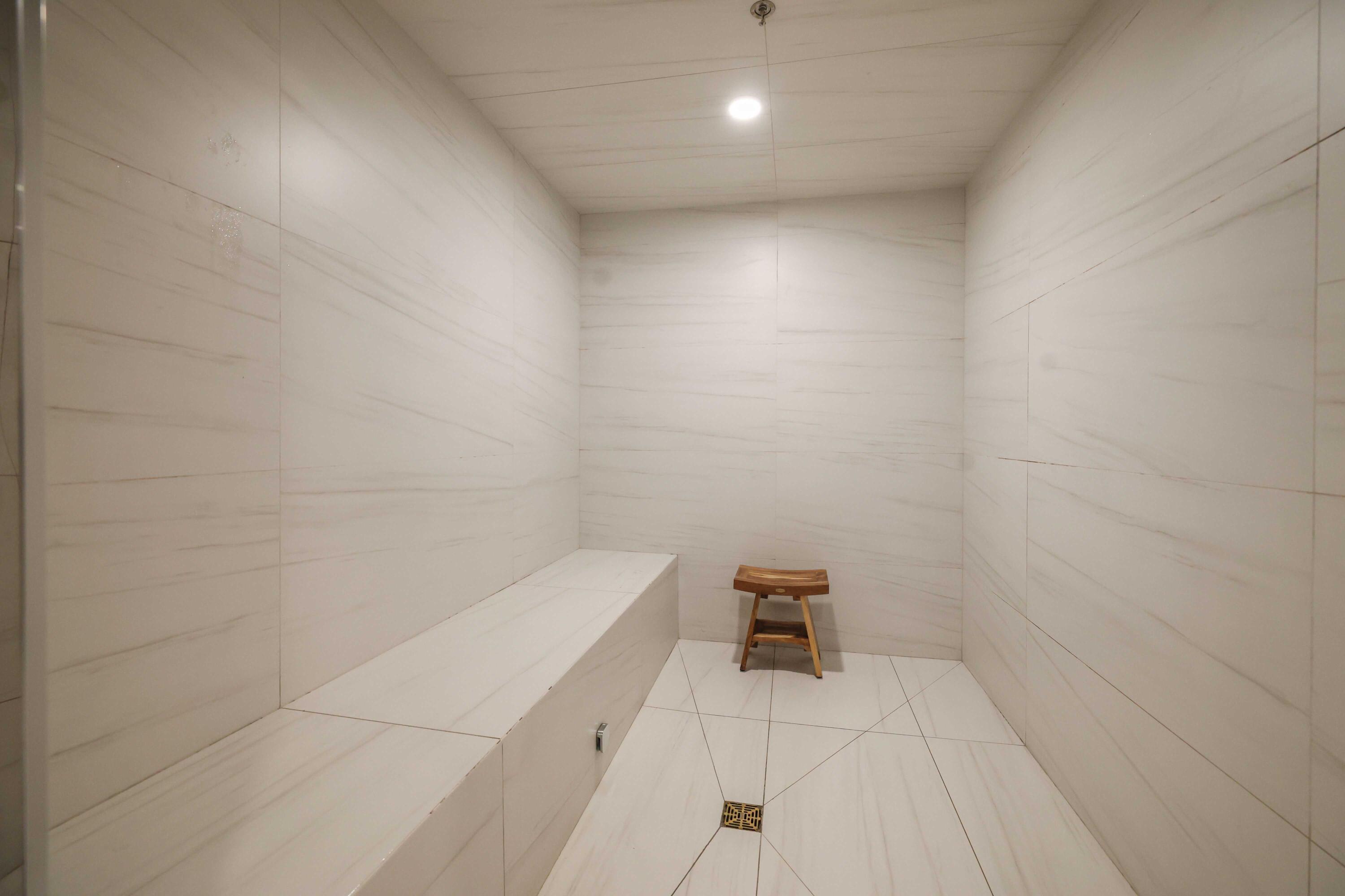 TOWER 155 CONDO - Residential