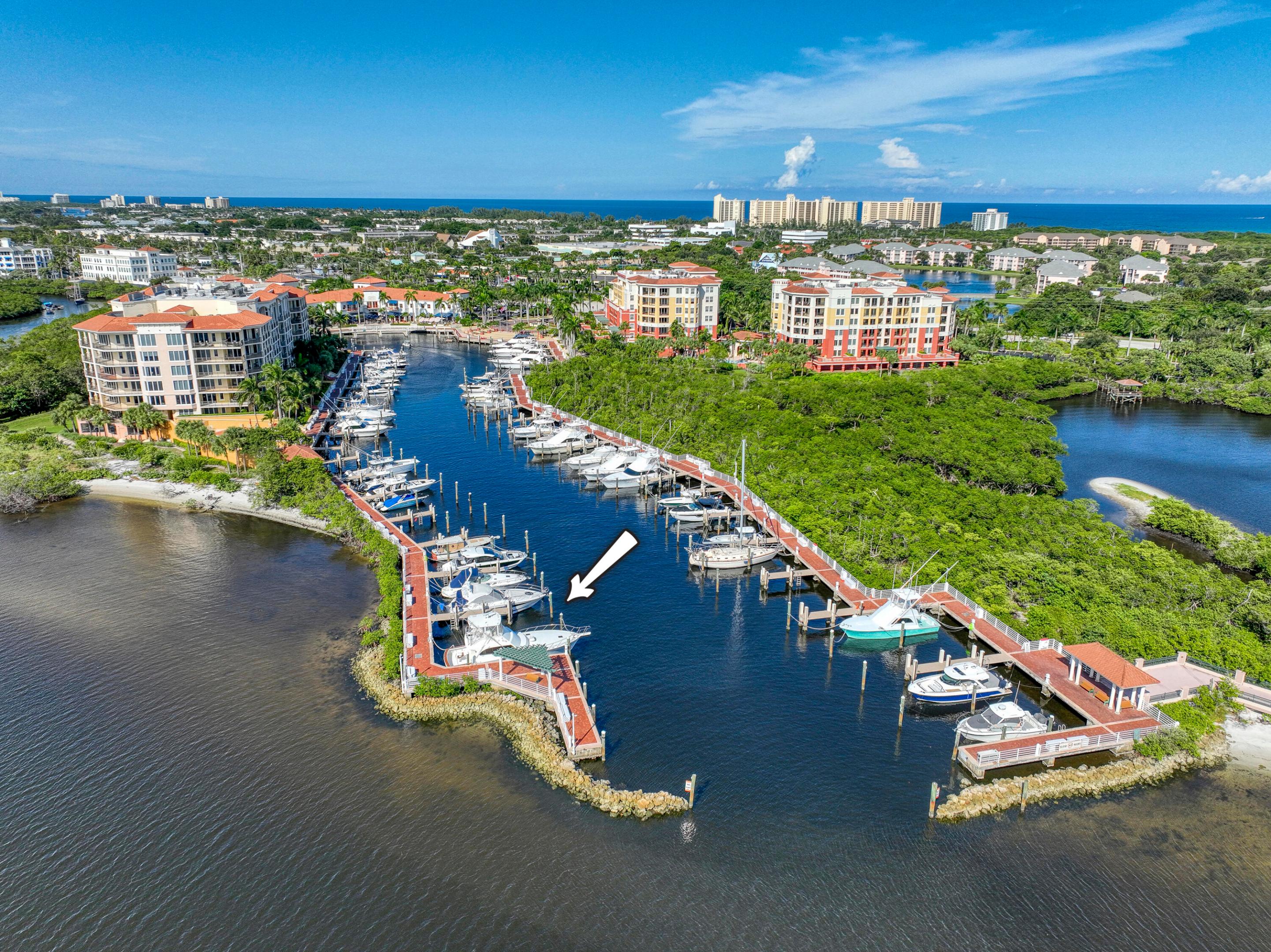 Jupiter Yacht Club - Land