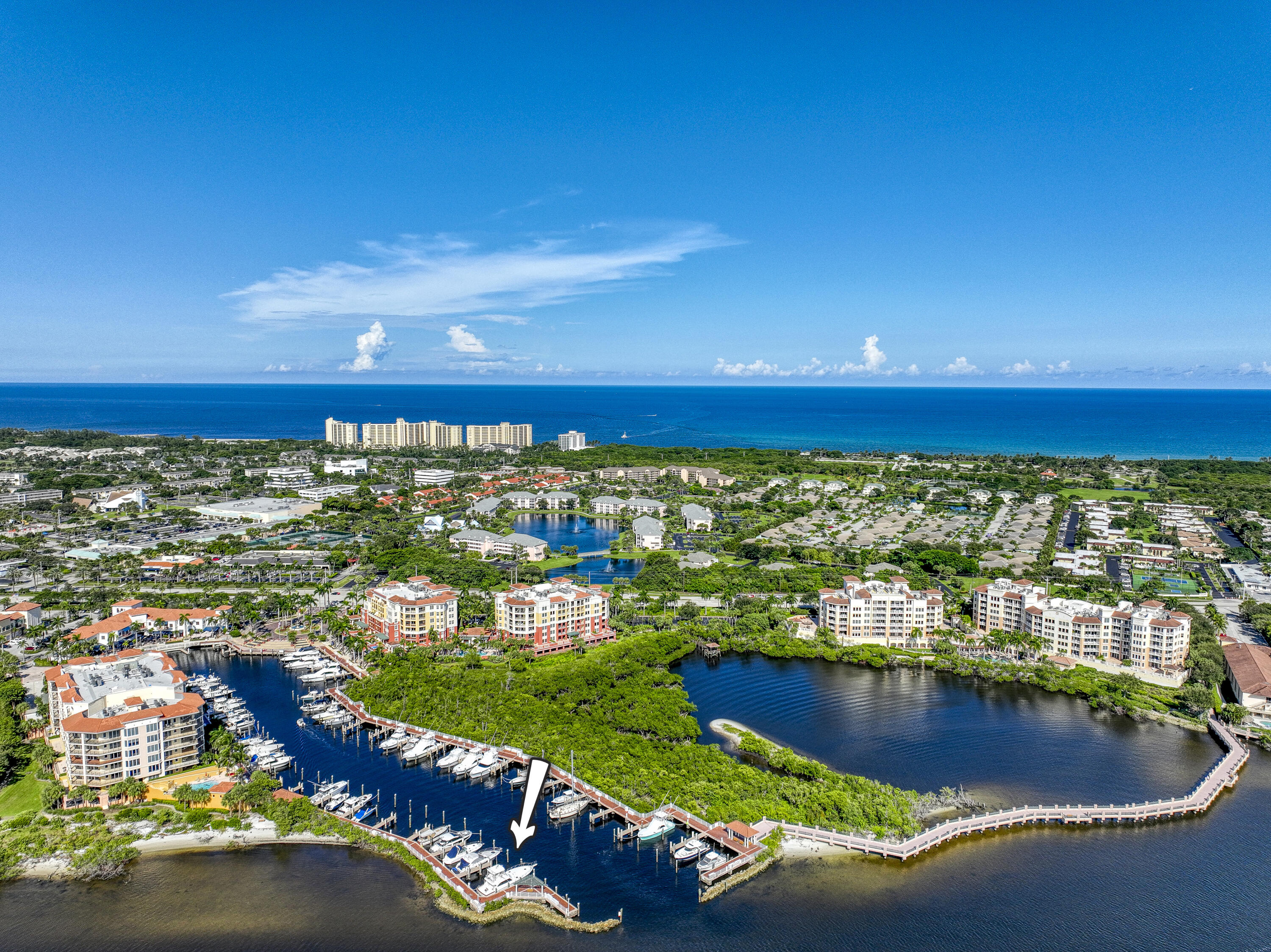 Jupiter Yacht Club - Land