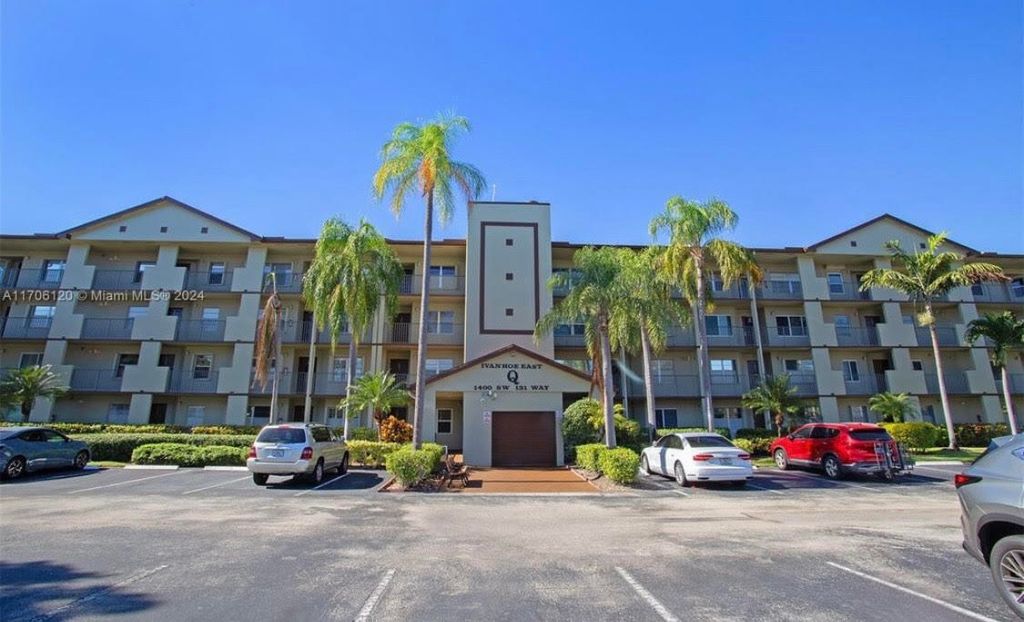 Photo of 1400 SW 131st Way #408q, Pembroke Pines, FL 33027 (MLS # B26014545)