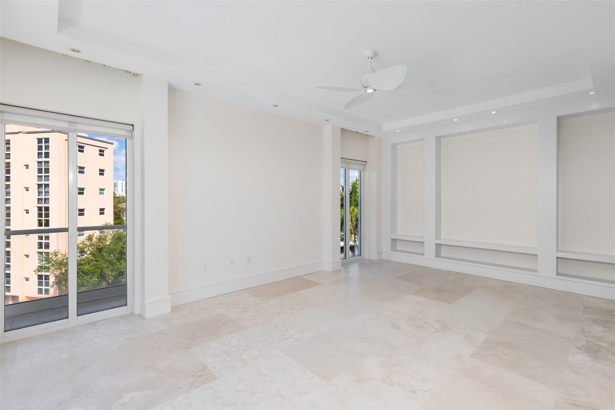 MAISON BLANC OF LAS OLAS - Residential