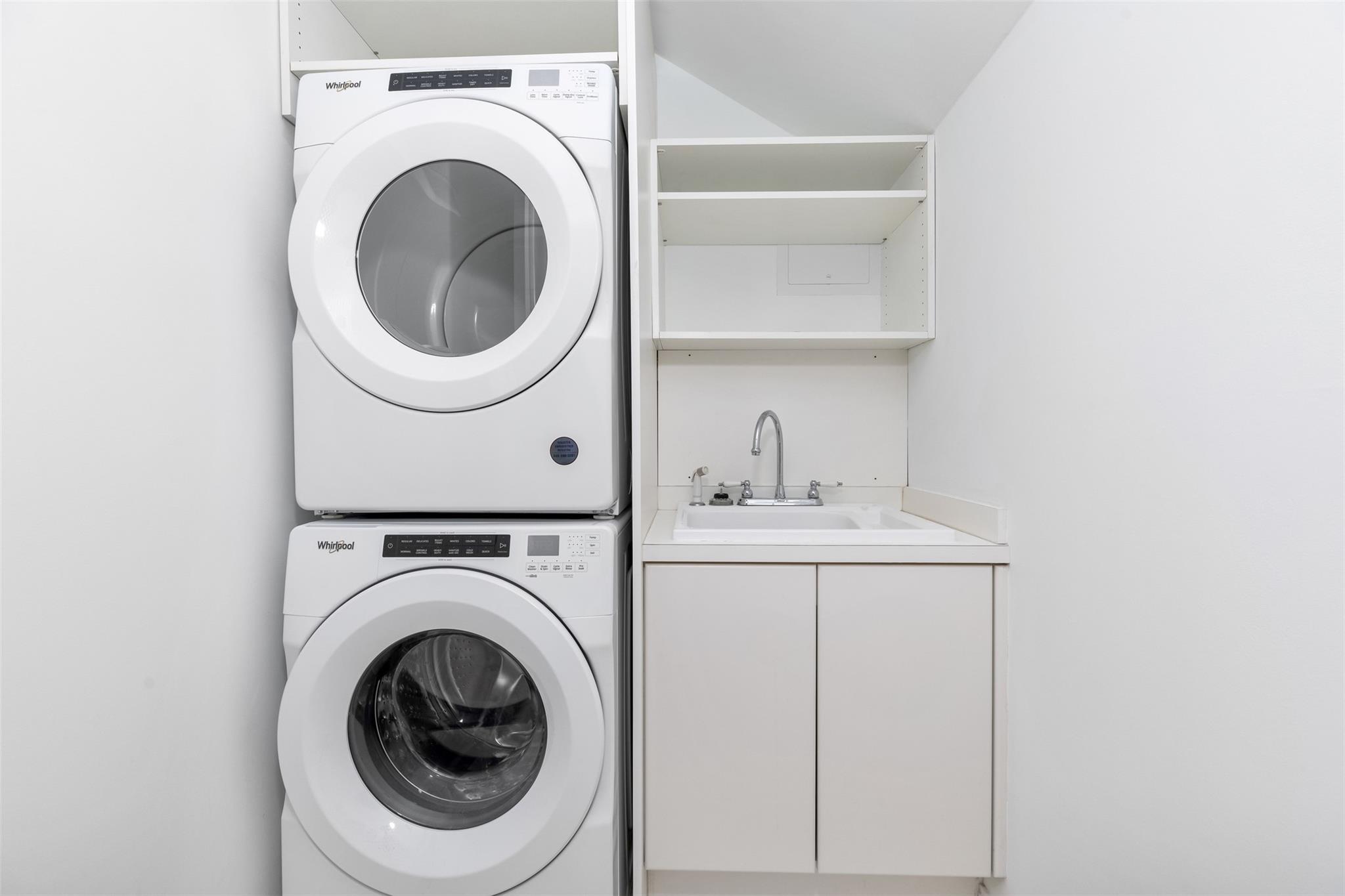 MAISON BLANC OF LAS OLAS - Residential